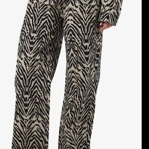 Noisy May Black and Cream Zebra Pattern Pants